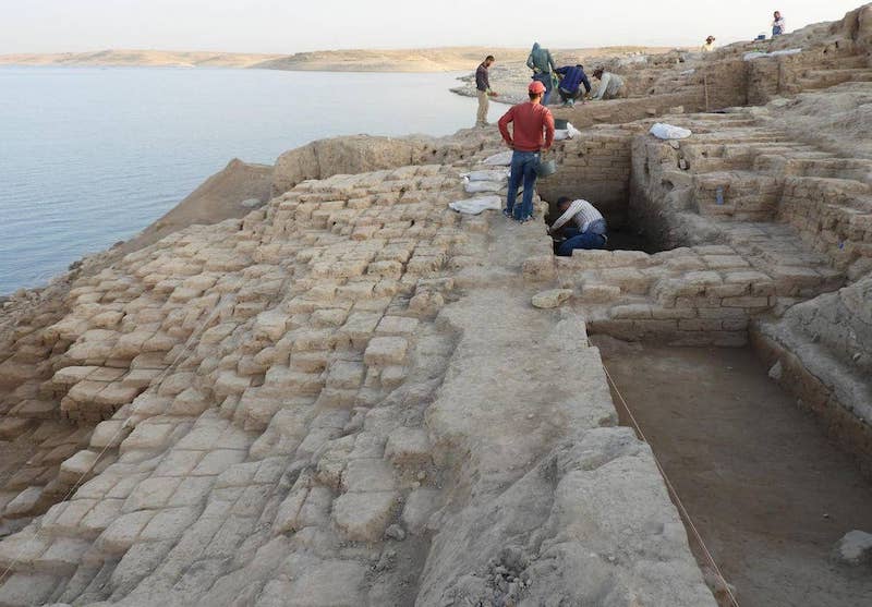 Musul Barajı’ndaki Mitanni Sarayı İnceleniyor