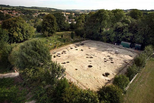 Orta Çağ Manastırları, Vikinglerden Korunabilmiş