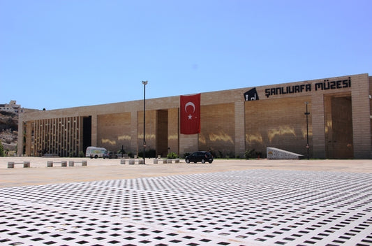 Binlerce yıllık 2 tarihi eser müze taşınırken kayboldu