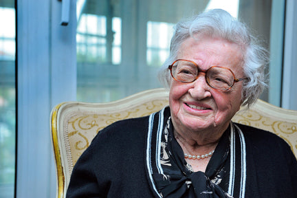Prof. Dr. Nimet Özgüç Hayatını Kaybetti