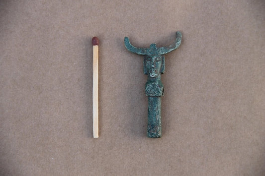 Danimarka’da Vikinglerin Boynuzlu Odin Figürini Bulundu