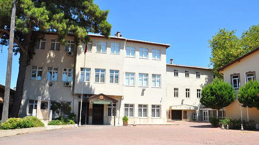 Okulun Altında Antik Tiyatro Çıktı! Şimdi Yıkılması Gündemde