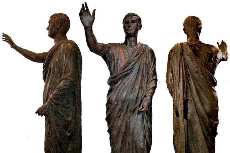 Etrüskler Bazı Heykelleri Kasıtlı Olarak Karartmış Olabilir