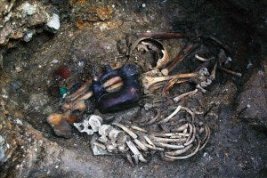 Peru’da İnka Öncesi Bir Tapınakta Rahip Mezarı Bulundu
