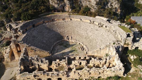 Prof. Dr. Çevik: Myra, Anadolu'nun 'Pompei'si