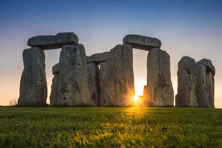 Stonehenge’teki Dev Kayaların Nereden Geldiği Çözüldü