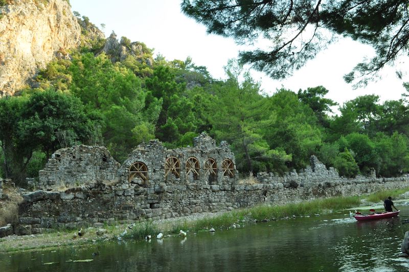 Olympos Antik Kenti’nde İmar Planına Tepkiler Büyüyor
