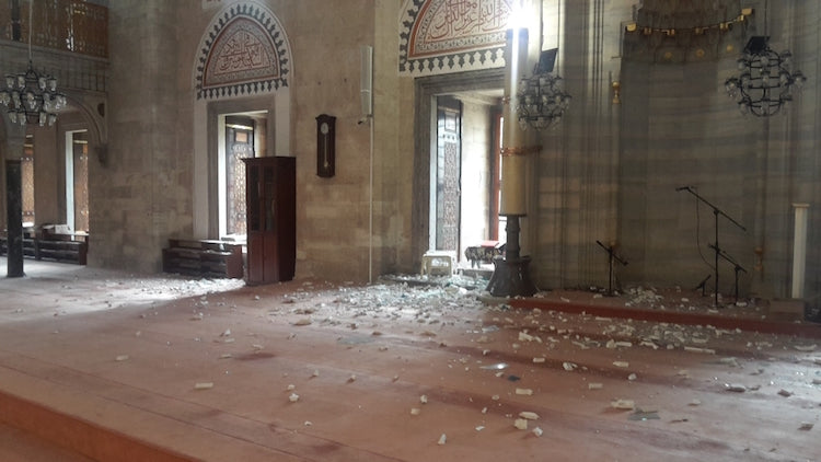 İstanbul’daki Patlamada Mimar Sinan’ın Şehzade Camii Zarar Gördü