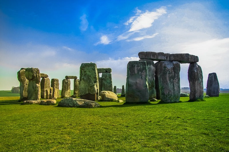 Stonehenge, Daha Eski Bir Anıta Ait Taşlardan Yapılmış
