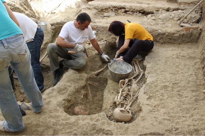 İspanya’da 400 İslami Mezar Bulundu