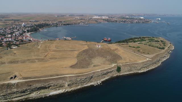 2600 yıllık Perinthos Antik Kenti'ndeki tiyatro alanı gün yüzüne çıkarılacak