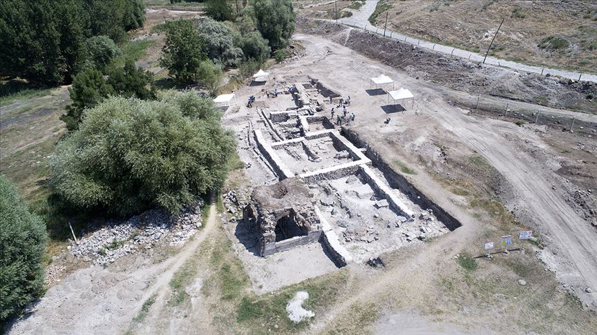 Tandırlar ve döşemeler Keykubadiye Sarayı’na ışık tutacak