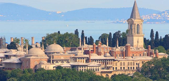 Topkapı Sarayı Müzesi, tarihinin en geniş çerçeveli restorasyon safhasını geçiriyor.