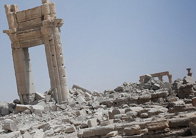 Palmira’da IŞİD’ten Kurtulan Kemerin Kopyası Londra ve New York’ta Yapılacak