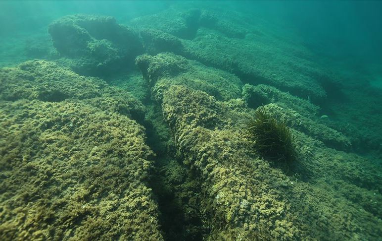 Çanakkale’deki Antik Kentte Deniz Altındaki Kalıntılar İnceleniyor