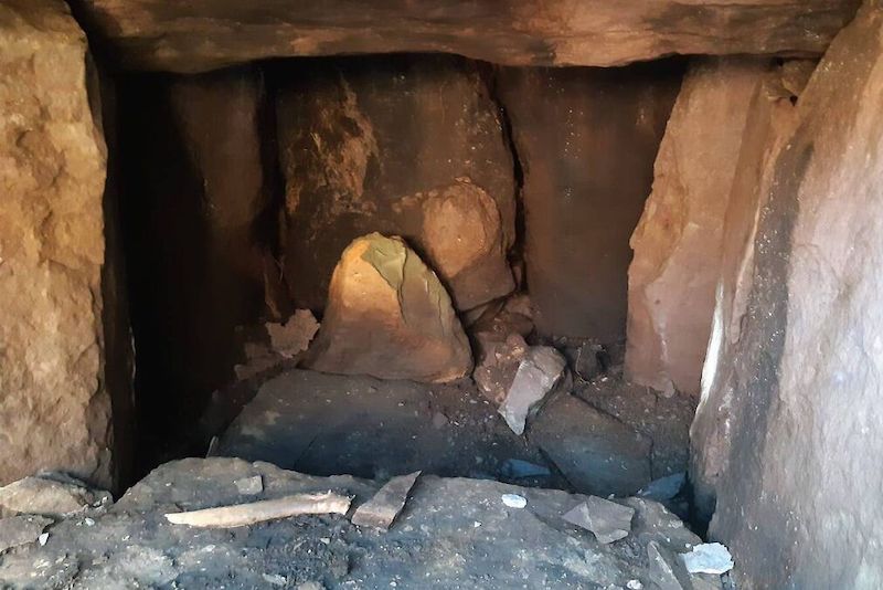 İrlanda’da Tunç Çağ’a Ait El Değmemiş Bir Mezar Keşfedildi