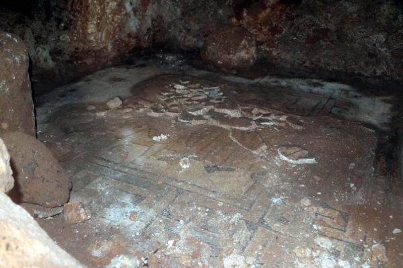 Şanlıurfa’daki Kaçak Kazıda 4. Yüzyıla Ait Mozaik Çıktı