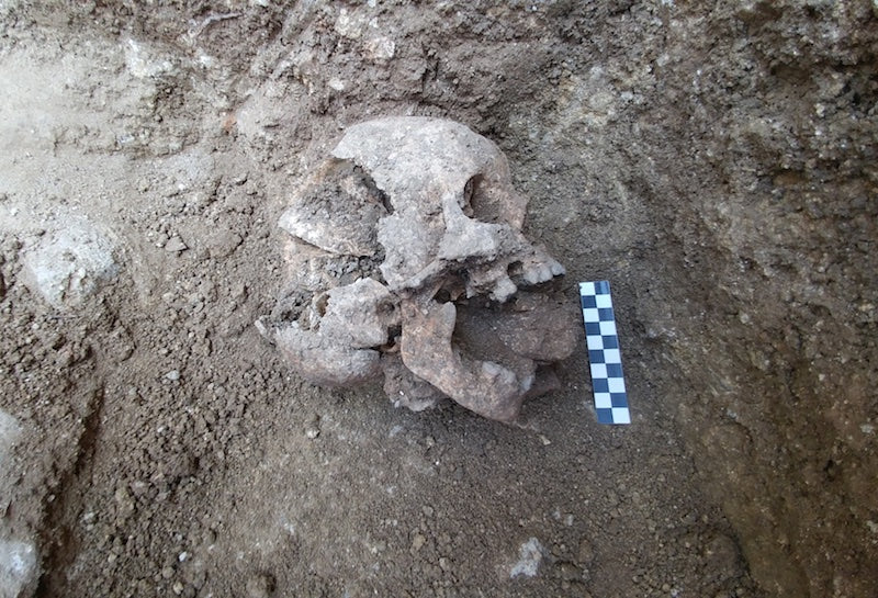 İtalya’da 1500 Yıllık ‘Vampir Mezarı’ Bulundu