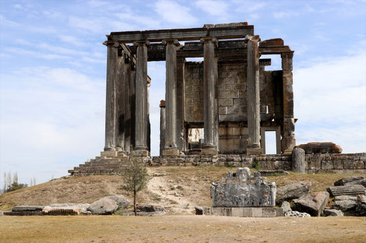 Zeus Tapınağı'nda Çavdar Türklerine Ait 400 Figür