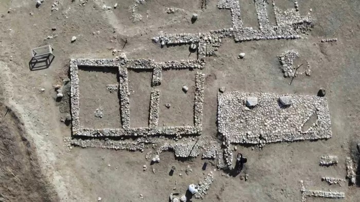 Oluz Höyük kazılarında Pers dönemine ait saray mutfağında 2 bin 500 yıllık yemek kalıntıları bulundu