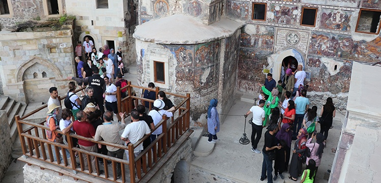 Sümela Manastırı'nda ziyaretçi sayısı her geçen yıl artıyor