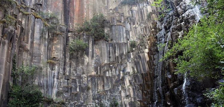 Sinop'taki 5 milyon yıllık kayalıklara seyir terası, asma köprü ve yürüyüş yolları yapılacak