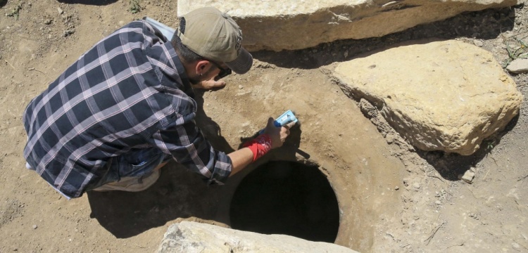 Sebaste Antik Kenti'nde piskoposluğun kullandığı tahıl ambarı bulundu