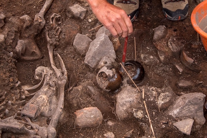 Peru’da 3.000 Yıl Önce Yaşamış Bir Dini Liderin Mezarı Bulundu