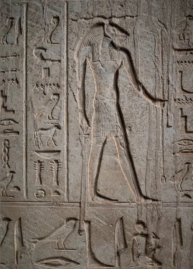 Antik Mısır Mezarında Yılan Isırıklarına Karşı Büyüler Keşfedildi