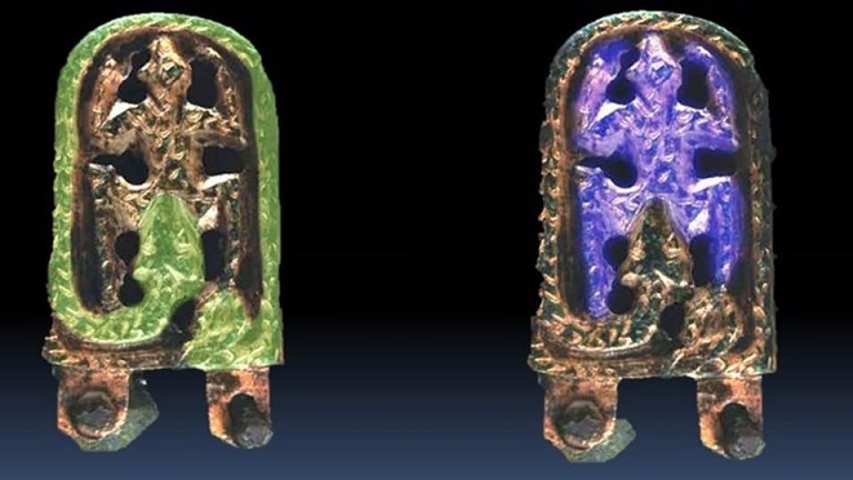 Çek arkeologlar, Avarlar’ın kullandığı eşsiz bronz kemer tokası keşfettiler
