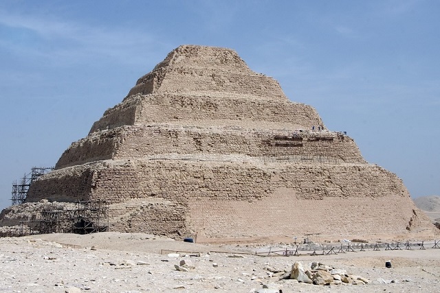 Birçok Eski Mısırlı İnsan Neden Sakkara’ya Gömüldü?