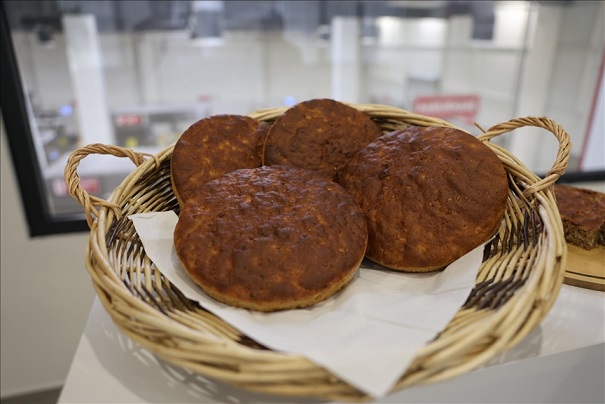 Türkiye'de Keşfedilen 5.000 Yıllık 'Küllüoba Ekmeği' Antik Fırıncılık ve Bereket Ritüellerini Ortaya Çıkarıyor
