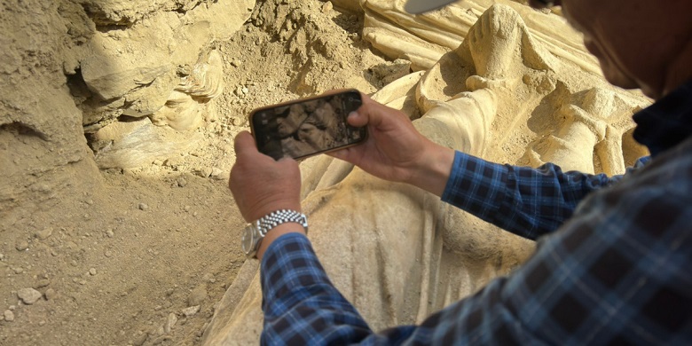 Sağlık tanrıçası Hygieia’nın 2100 yıllık heykel başı Laodikeia’da ortaya çıkarıldı