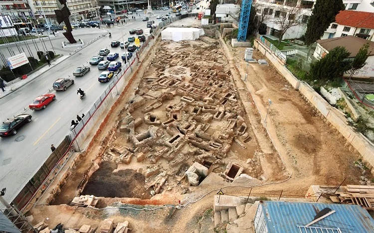 Selanik Metrosu inşası sırasında 2400 yıllık kente ait kalıntılara ulaşıldı