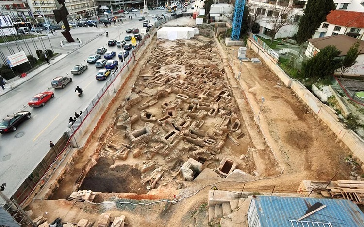 Selanik Metrosu inşası sırasında 2400 yıllık kente ait kalıntılara ulaşıldı