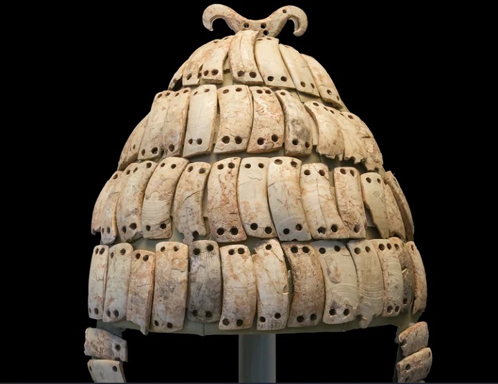 Antik Yunanistan'da 3.500 Yıllık Miken Yaban Domuzu Dişi Miğferleri Bulundu