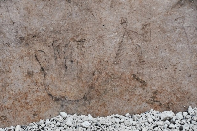 Pompeii’de Çocukların Çizdiği Gladyatör Çizimleri Bulundu