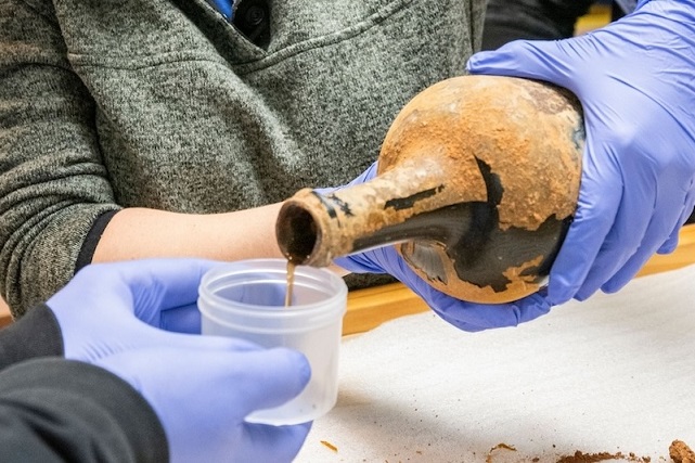 George Washington’ın Arazisinde Korunmuş Meyveler Bulundu