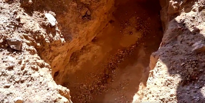 Kars Kızıl Mağaralar defineciler tarafından talan ediliyor