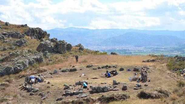 Peru’nun And Dağları’nda 4750 Yıllık Megalitik Taş Alan Keşfedildi