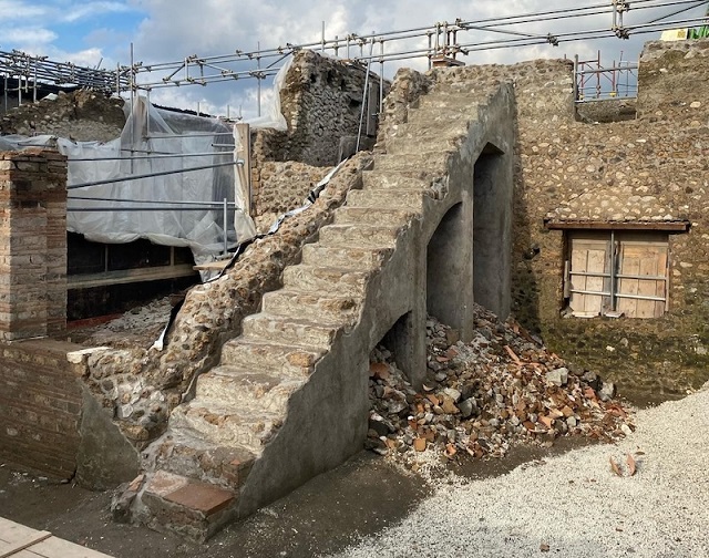 Pompeii’de Bulunan İnşaat Alanı, İnşa Tekniklerini Gösteriyor