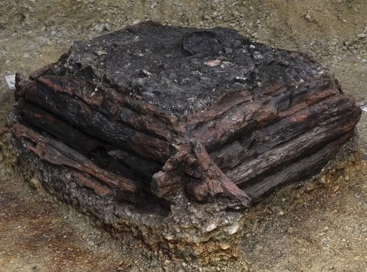 Almanya’da 3000 yıllık ahşap dilek kuyusu bulundu