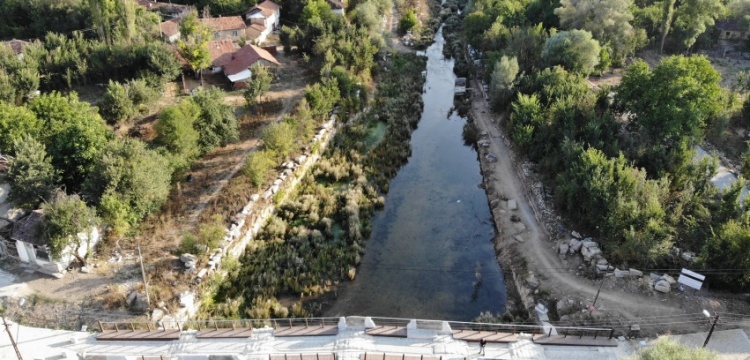 Aizanoi Antik Kenti'nin Koca Çayı Penkalas olduğu günleri hatırlayacak