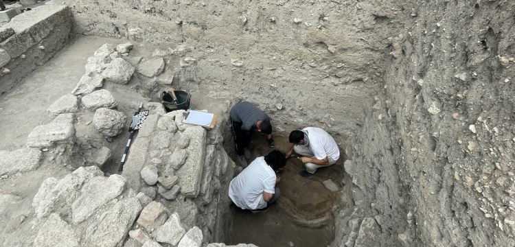 Arkeologlar, Troya'da 3 bin 700 yıllık kubbeli fırın buldular