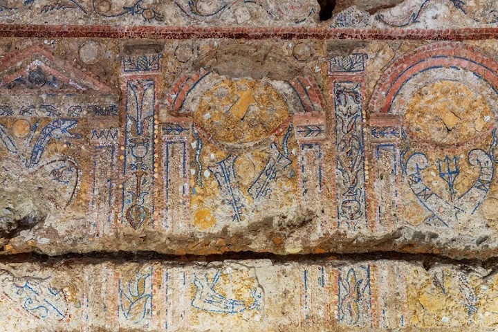 Kolezyum Yakınlarındaki Antik Evde Etkileyici Mozaikler Bulundu