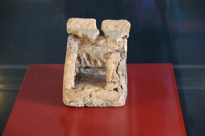12.000 Yıllık Çayönü Tepesi'nden Dünyanın En Eski Mimari Ev Modeli Artık Türkiye'de Sergileniyor