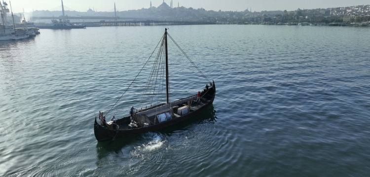 Viking gemisi Saga Farmann Haliç Tersanesi'nde kışlayacak