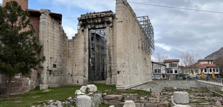 Augustus Tapınağı'nın üstünü kapatmak için projeler hazırlandı