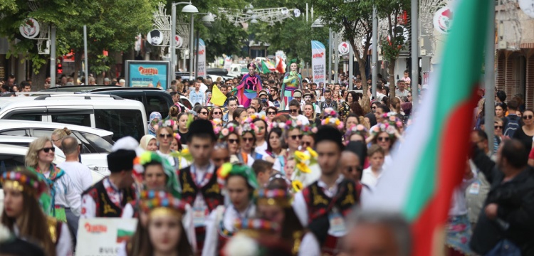 Kırklareli Karagöz Kültür Sanat ve Kakava Festivali başladı