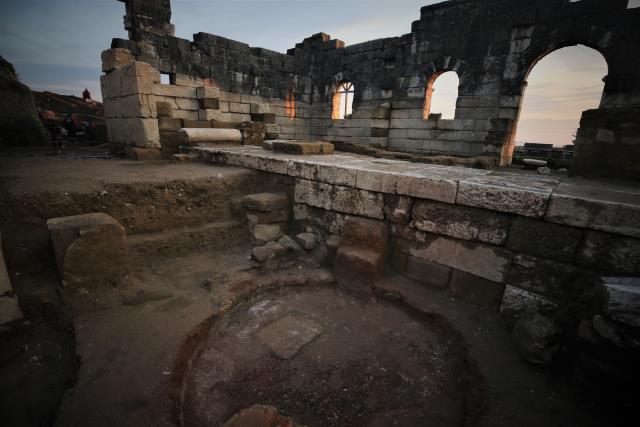 Antik kente ev sahipliği yapan Konuralp 'arkeolojik sit alanı' oldu